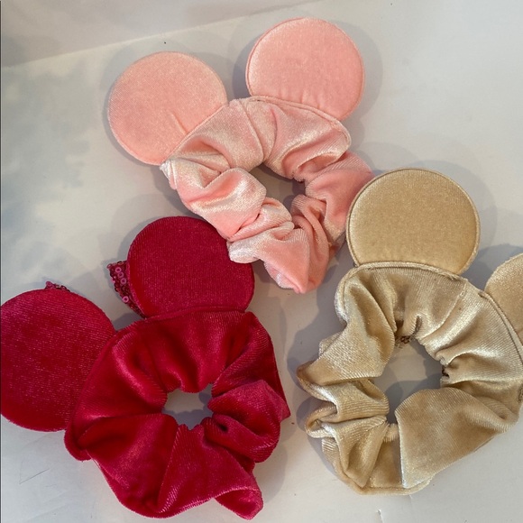 3 Pc Mouse Ears Scrunched Sequin Velvet Hair Tie Cute Hair Elastic - Picture 5 of 8